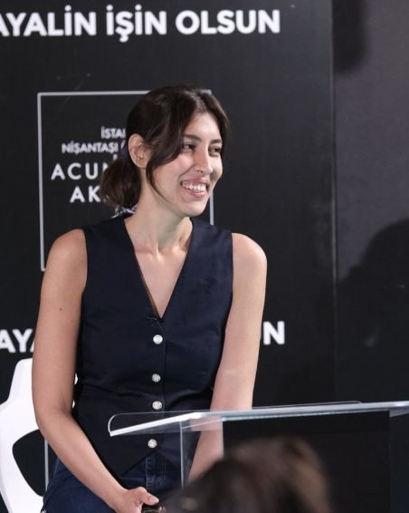 Özge Eser